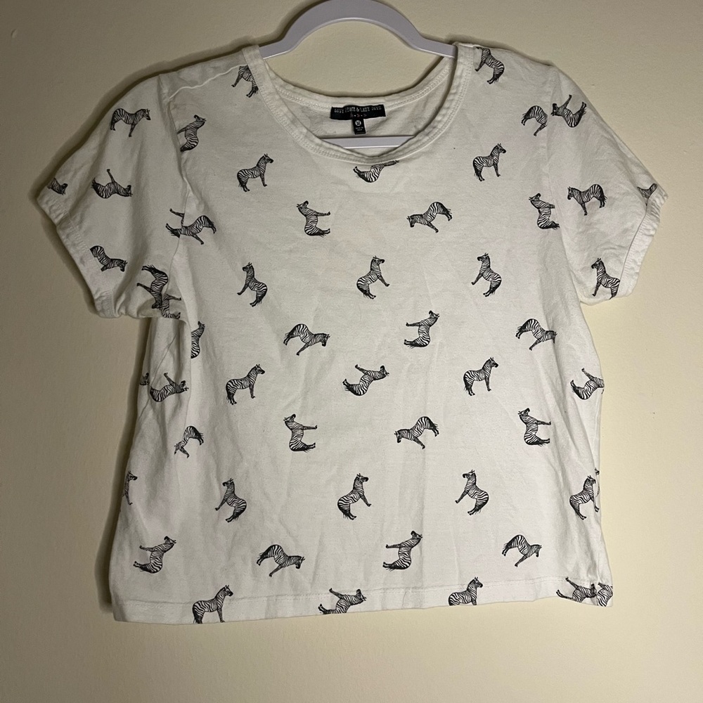 Women’s Love Peace & Lazy Days White Crop Top with zebra design Size Medium
